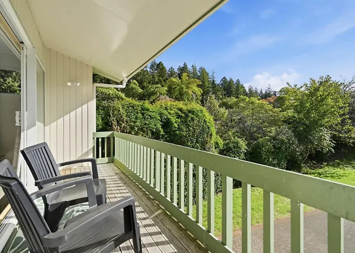Vakantiehuis Redwoods Edge - Walk To The Forest With Pool